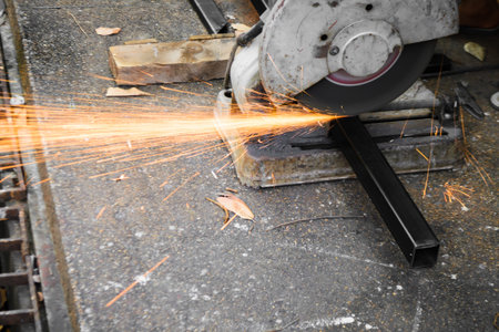Machines for metal cutting with sparks light