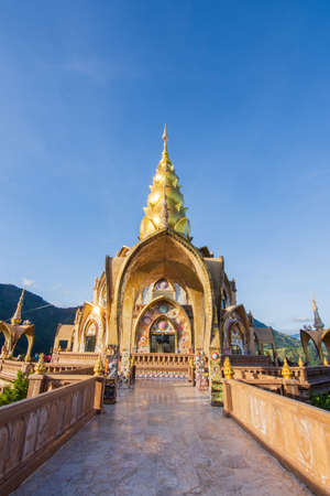 Wat Phra That Pha Son Kaewの写真素材