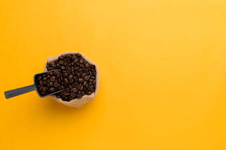love to drink coffee to increase energyの写真素材