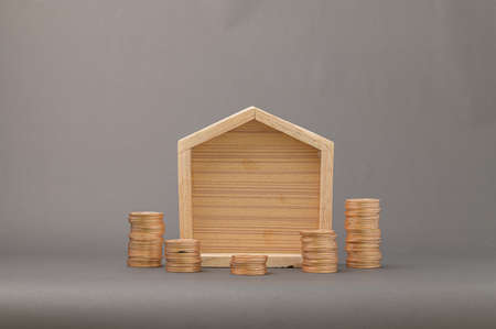 concept of stacked coins Finance to grow income, invest in stocks, trade, save moneyの写真素材