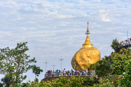 Golden Rock Pagoda, Kyaik Htee Yoe, Mon State, Myanmar, 1-March-2018の写真素材