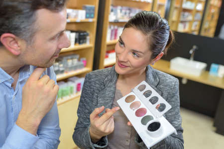 customizing a productの写真素材