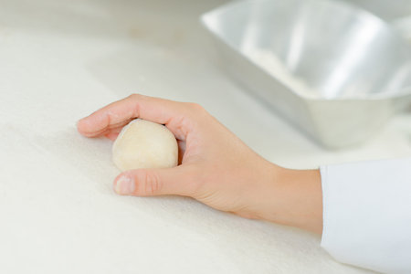 round dough