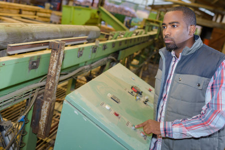 rolling machine operator