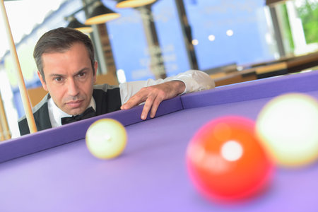professionnal pool player