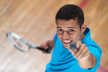 new ballsfocus on tennis ballの写真素材