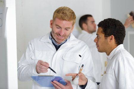 training course for future painter and decorators