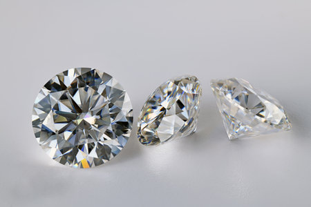 Round Cut Diamond Gemstones on The White Backgroundの写真素材