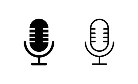 Microphone icon vector. karaoke sign and symbolのイラスト素材