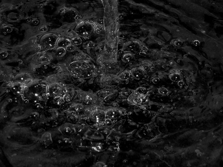 Texture of water bubbles on a black backgroundの写真素材
