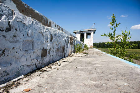 The old destroyed building with no Windowsの写真素材
