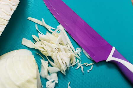 cabbage shredding, cooking processの写真素材