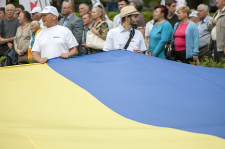 Opposition rally in independence day of Ukraine in Kiev, August 24, 2013のeditorial素材