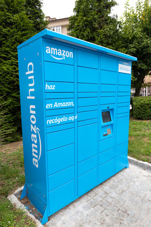 Santiago de Compostela, Spain; august 3, 2021: Amazon Hub on city outdoorのeditorial素材