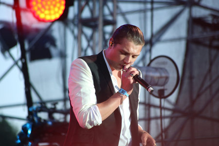 MINSK, BELARUS - JULY 03: John Newman performs at \'Most festival\' on July 3, 2014 in Milnsk, Belarusのeditorial素材