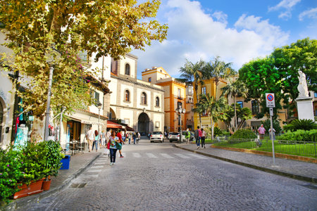 SORRENTO, ITALY - OCTOBER 9, 2016: street view in Sorrento, Italyのeditorial素材