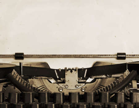 obsolete typewriter with paper, vectorのイラスト素材