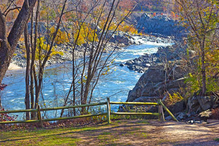 Scenic overlook on Potomac River の写真素材