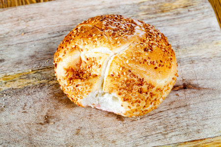 Bun board sesame