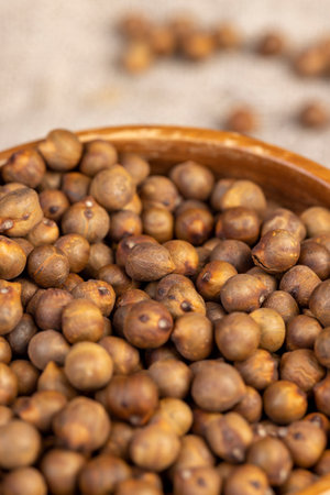 chickpeas are in the bowlの写真素材