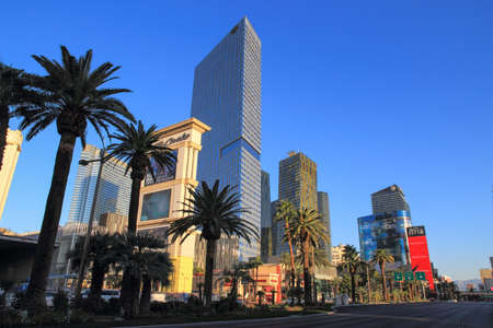 Las Vegas, USA - 15 July 2013: Walking in Las Vegas. City streets. Commercial and private buildings. Street life.のeditorial素材