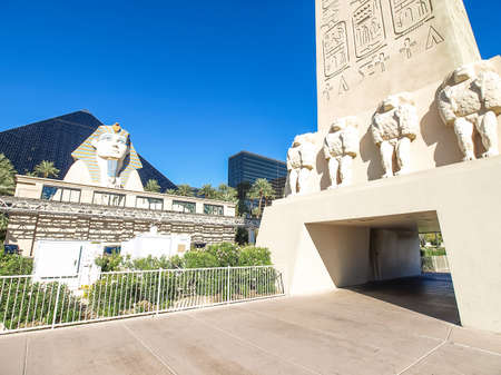 Las Vegas, USA - 15 July 2013: Walking in Las Vegas. City streets. Commercial and private buildings. Street life.のeditorial素材