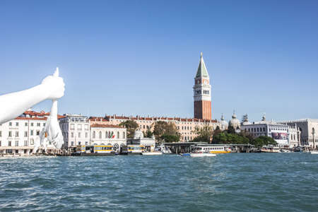 Venice, Italy - May 29, 2016: Venice in Italy, the architecture of the city, Venice is a popular tourist destination of Europe.のeditorial素材