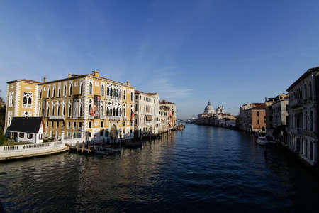 Venice, Italy - May 29, 2016: Venice in Italy, the architecture of the city, Venice is a popular tourist destination of Europe.のeditorial素材