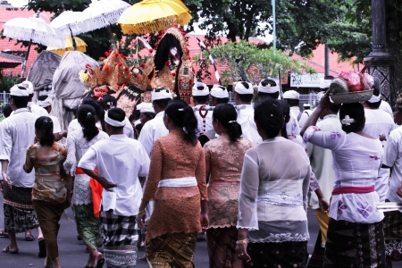 Menuju Pura, towards the temple in Baliのeditorial素材