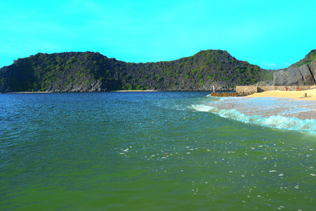 cat ba cat coi cat co beach ha long bay vietnamの写真素材