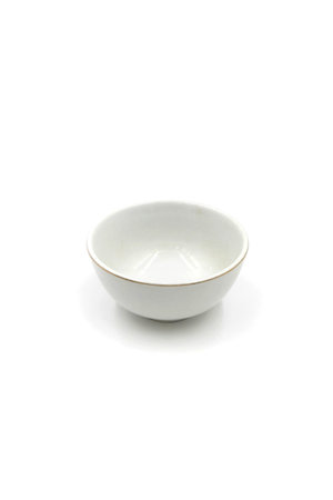 white bowl on white backgroundの写真素材