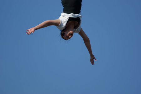 The Bungee, woman in time of jump 
