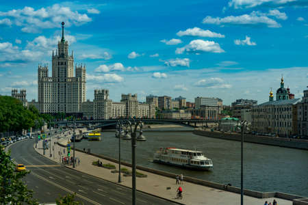 MOSCOW, Russian Federation, view of the embankment and the Moscow Riverのeditorial素材