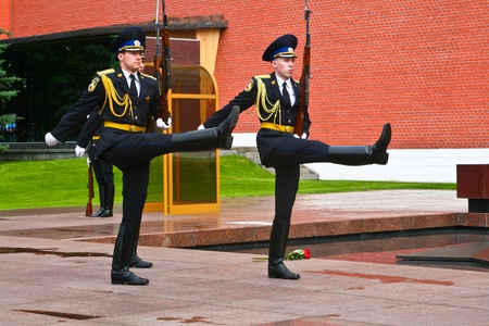 Moscow, Russia - June 7, 2010 - Change of the guard at the Eternal Flame post in front of the Kremlin in Moscowのeditorial素材