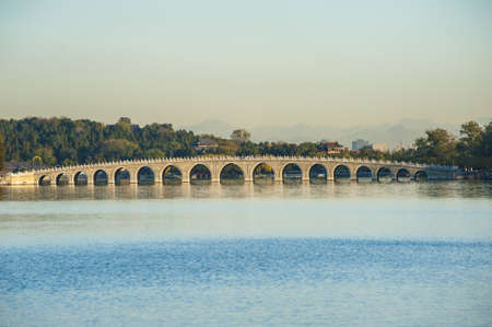 Seventeen-Arch Bridge in Summer Palace, Beijingのeditorial素材