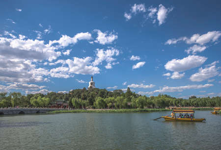 Scenery of Beihai park in Beijingのeditorial素材