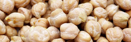 close-up of organic peeled chickpeasの写真素材