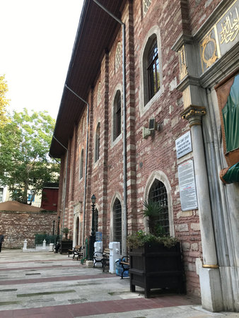 Historic Arabian Mosque, Istanbul, Turkey. October 2018. (Tr: Historical Arab Mosque)のeditorial素材