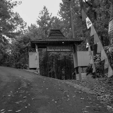 Photos of buildings and rides at the BUKIT SIKRIKIL tourist spot in Wadaslintang Wonosobo Regencyのeditorial素材