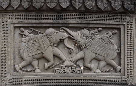 Design of small elephants on the wall of Ahilyabai Fort, Maheshwar (Madhya Pradesh)の写真素材