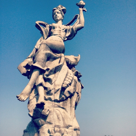 Kwan Yin Statue at Lotus Mountain Entranceの素材