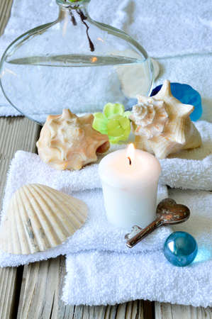 Spa salon towel shell aromatherapy treatment relaxation.の写真素材