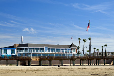 Pismo beach sand water pacific ocean on the coast of California.のeditorial素材