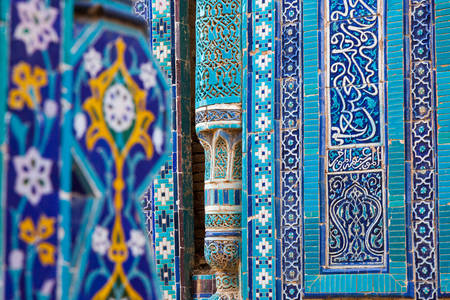Architectural detail of the necropolis of Shakhi Zinda, Samarkand, Uzbekistanの写真素材
