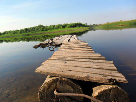 Fallin pier and falling horizonの写真素材