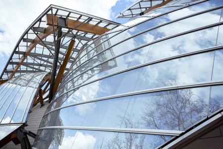 PARIS, FRANCE - APRIL 10, 2018: The Fondation Louis Vuitton at the Bois de Boulogneの写真素材