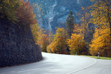 beautiful landscape. mountain road - road in the mountains of austria. autumn