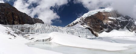 Glacier icefall panorama, Himalayas, Nepalの写真素材