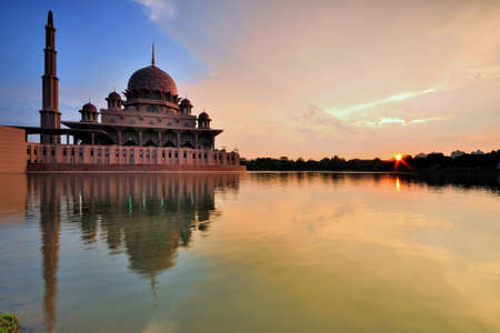Putra Mosque during sunsetのeditorial素材