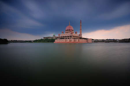 Putra Mosque in Putrajaya, Malaysia at duskのeditorial素材